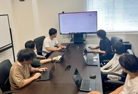 勉強会風景（オンラインでも多数参加！）